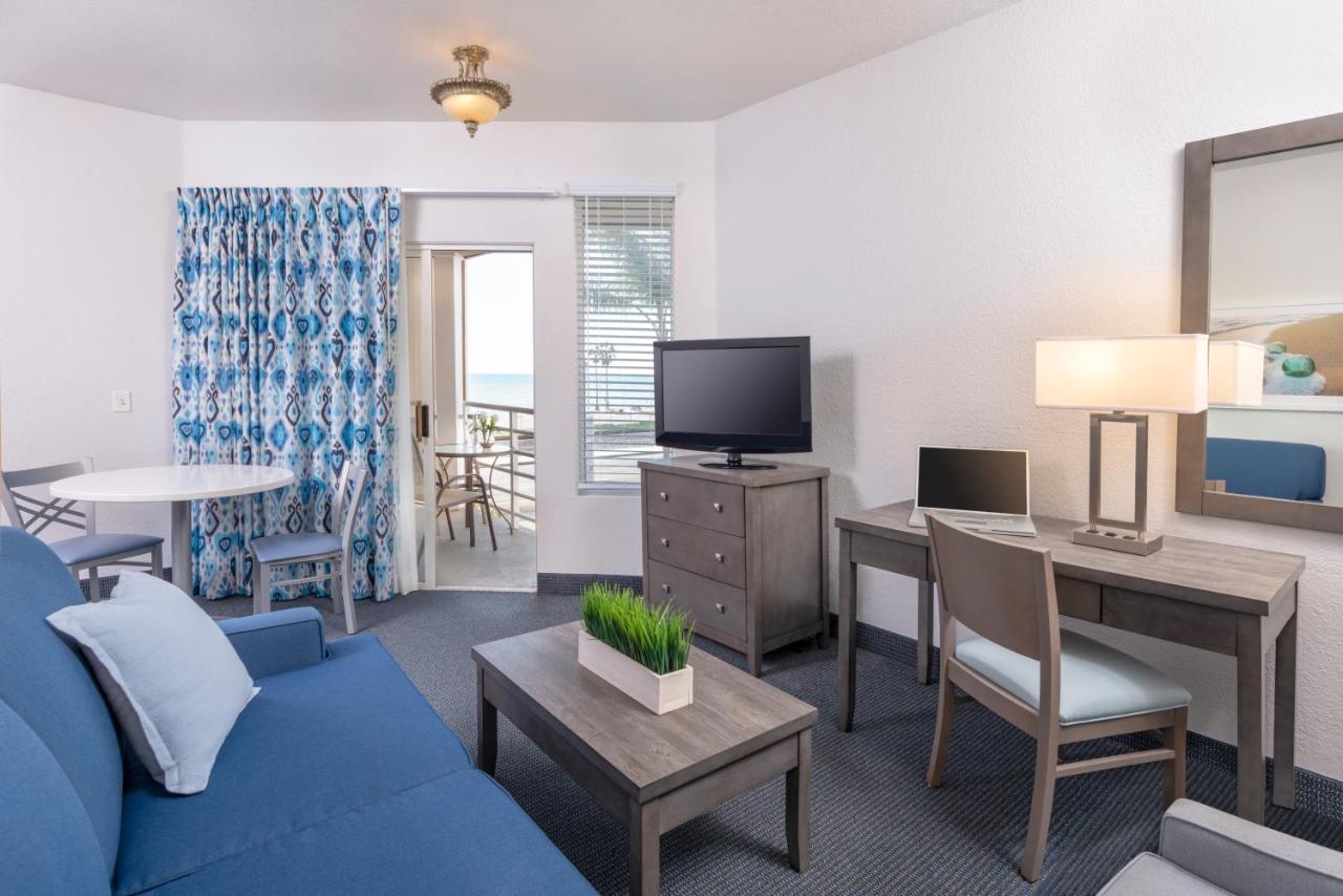Beachfront Inn And Suites At دانا بوينت المظهر الخارجي الصورة