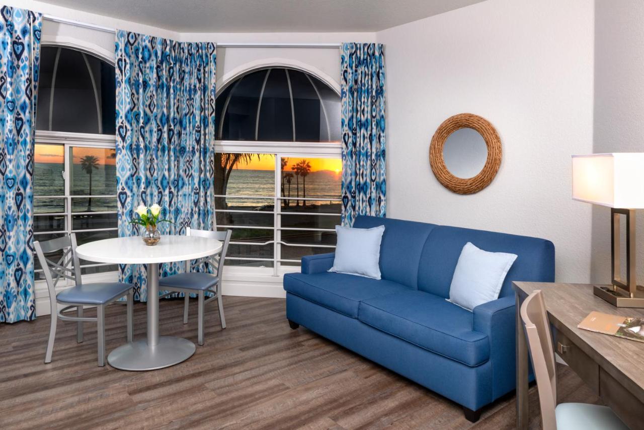 Beachfront Inn And Suites At دانا بوينت المظهر الخارجي الصورة